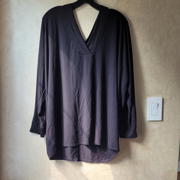 HATCH VISITOR TOP - Picture 2 of 6